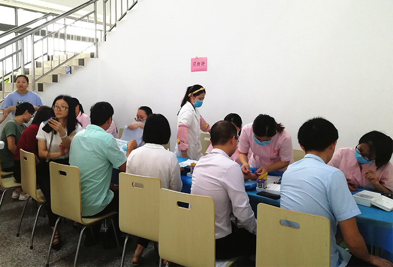 康冠公司开展2019年员工大型体检活动